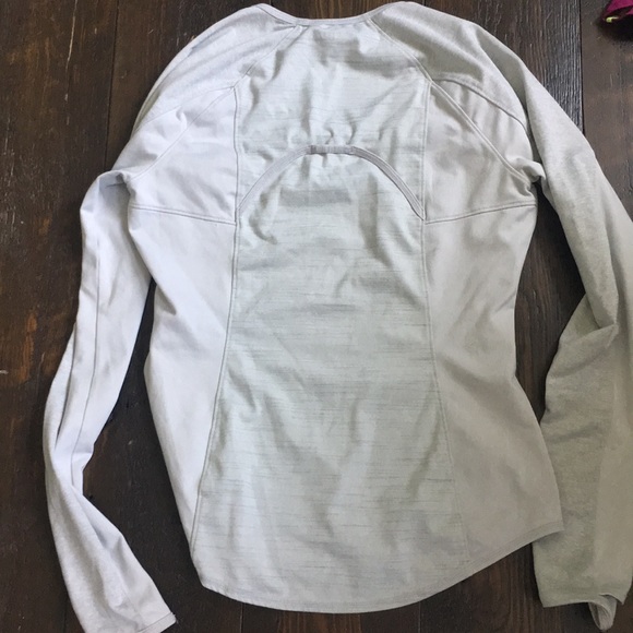 Top - Picture 2 of 2